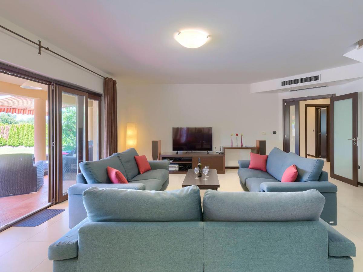 Holiday Home Andrea - PUL463 Sisan Exterior foto